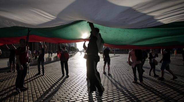 Πρόωρες κάλπες έντασης και αβεβαιότητας στη Βουλγαρία